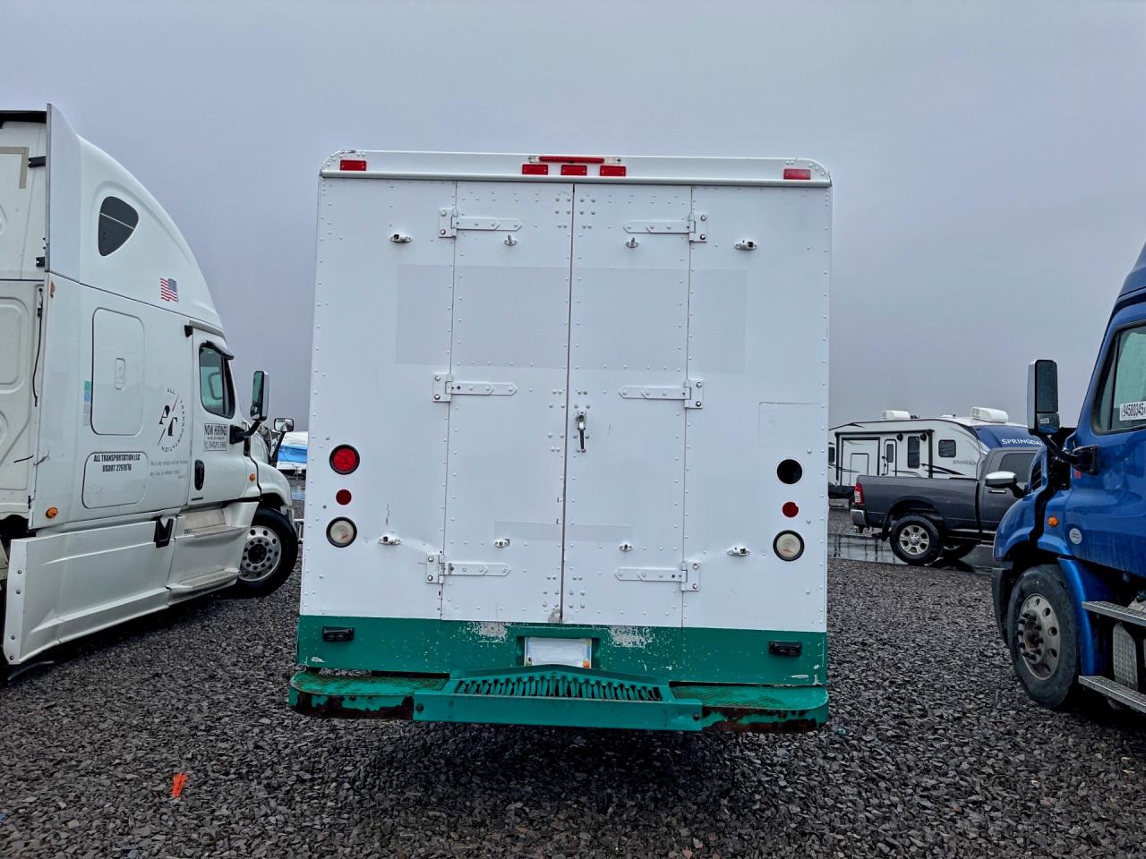 Freightliner Mt45 M Line Walk-in Van Image 9