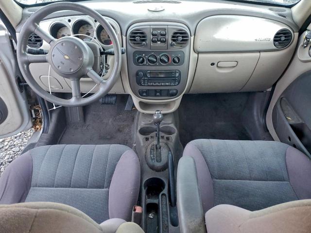 Chrysler PT Cruiser Image 8