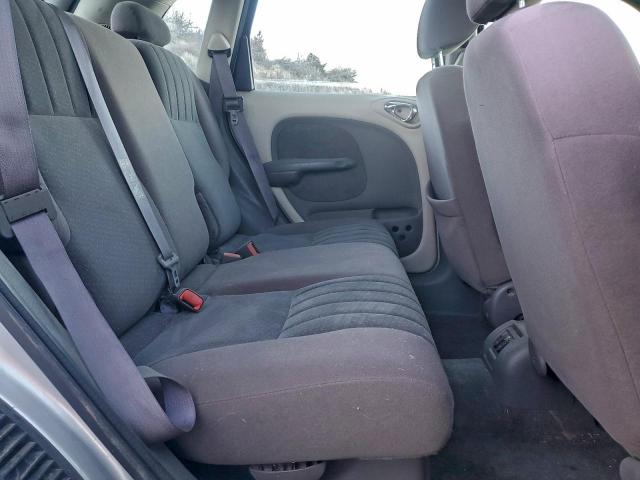 Chrysler PT Cruiser Image 11