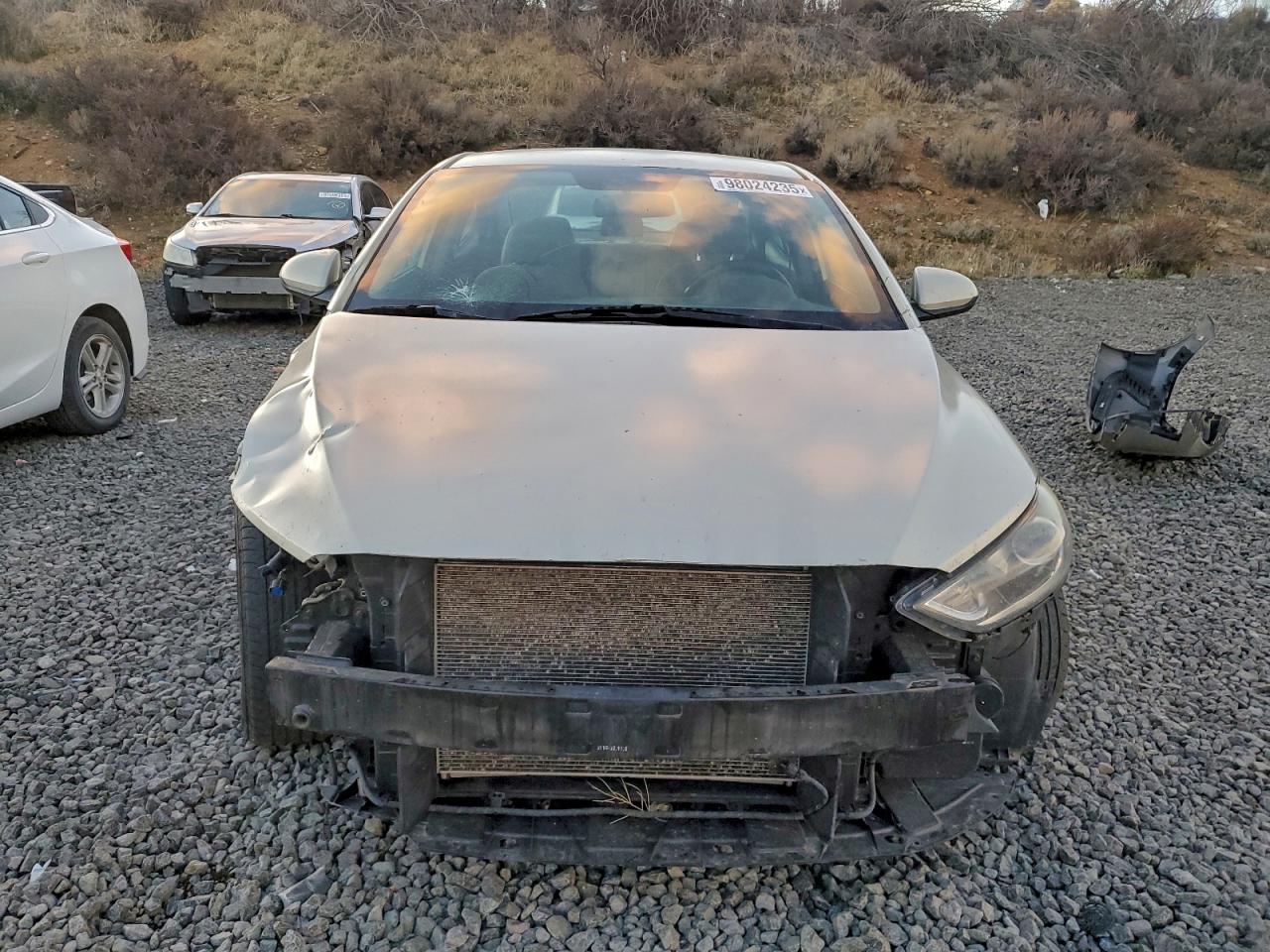 Hyundai ELANTRA Se Image 4