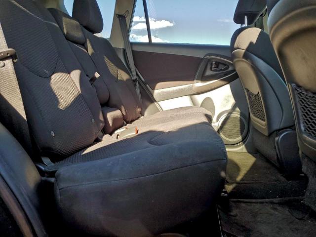 Toyota RAV4 Sport Image 9