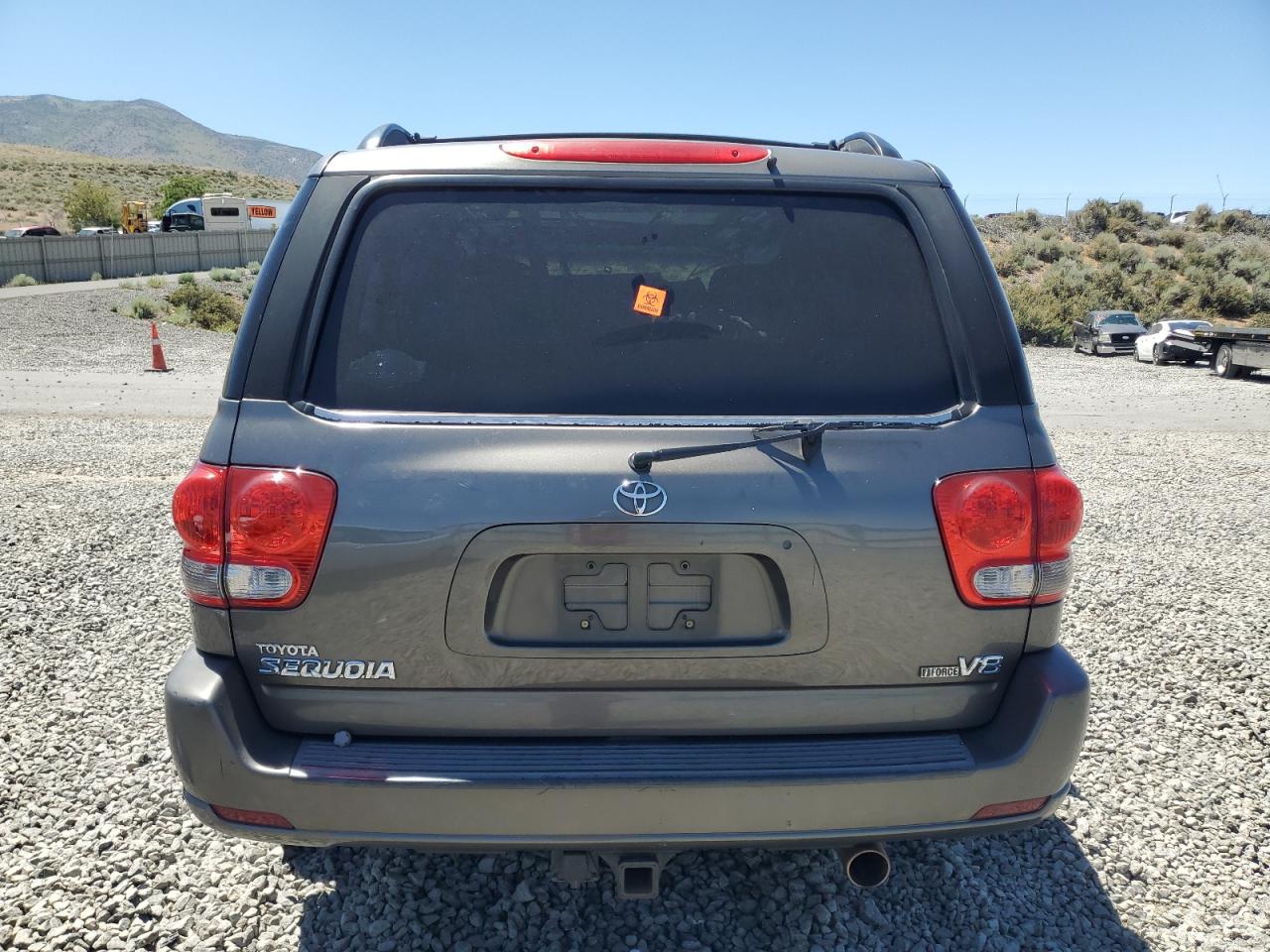 Toyota Sequoia Sr5 Image 3