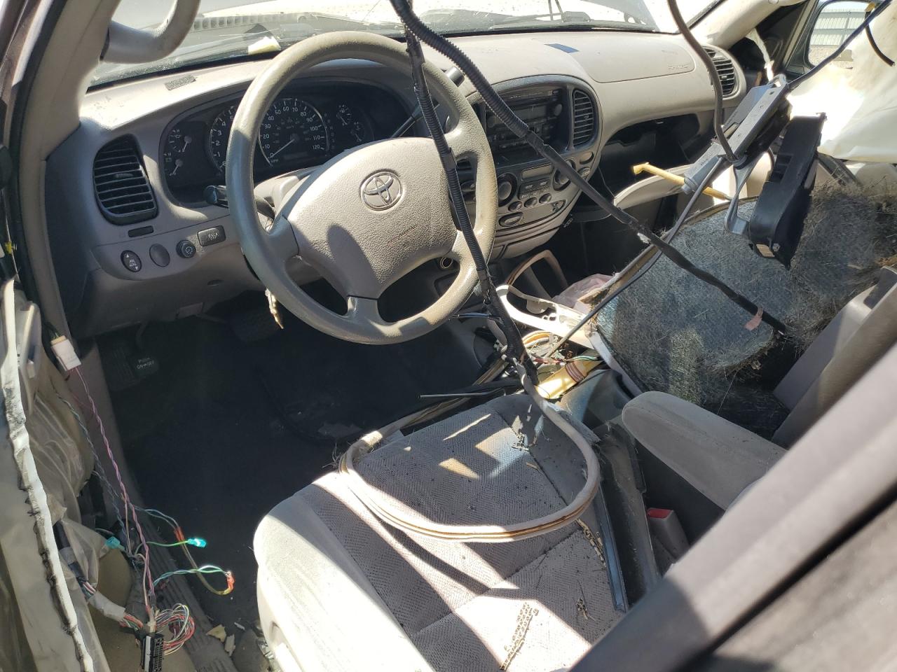 Toyota Sequoia Sr5 Image 12