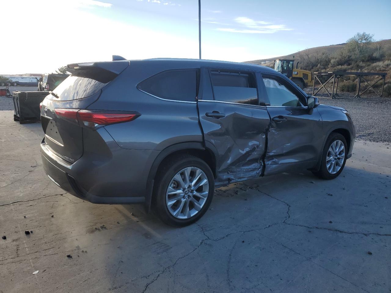 Toyota Highlander Limited Image 10