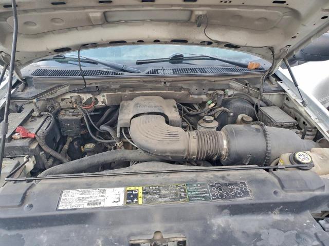 Ford F-150 Supercrew Image 12