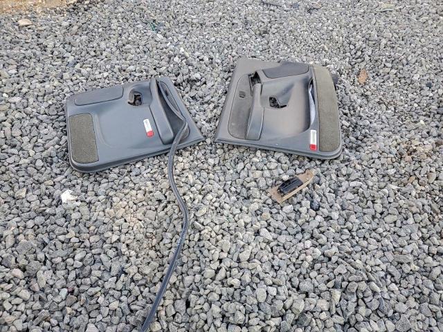 Chevrolet Silverado K2500 Heavy Duty Image 8