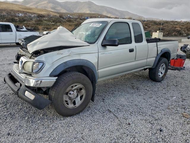  Salvage Toyota Tacoma