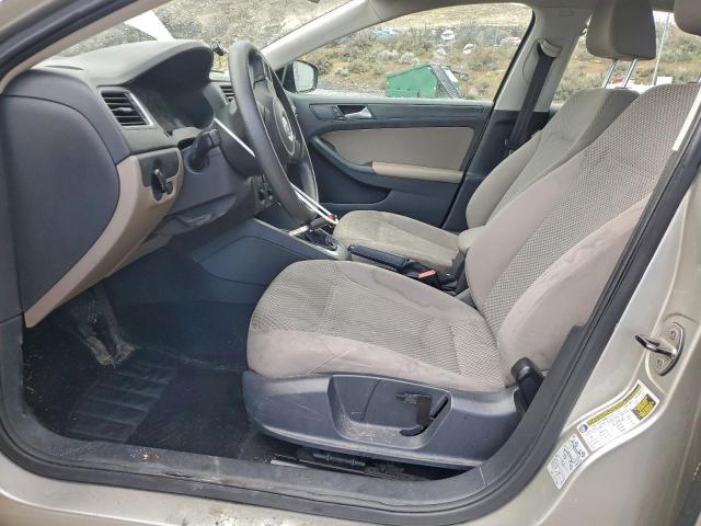 Volkswagen Jetta Base Image 8