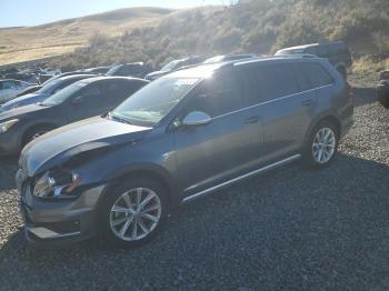  Salvage Volkswagen Golf