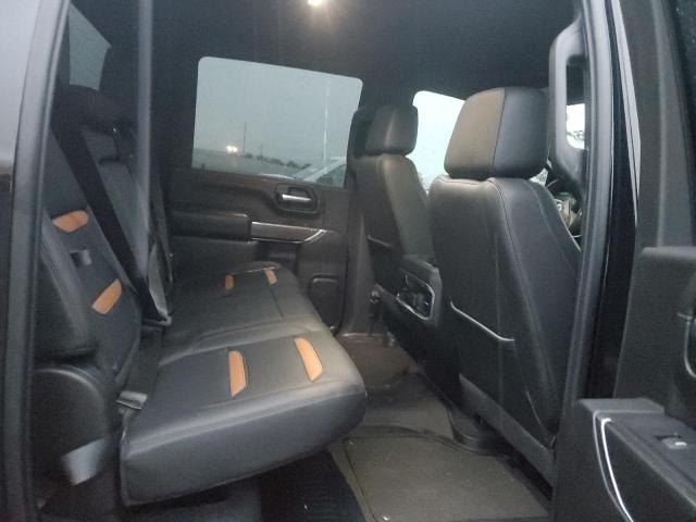 GMC Sierra K2500 At4 Image 11