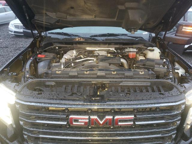 GMC Sierra K2500 At4 Image 5