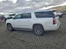 GMC Yukon Denali Image 4