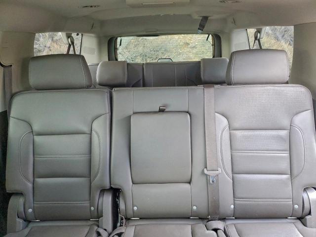 GMC Yukon Denali Image 7