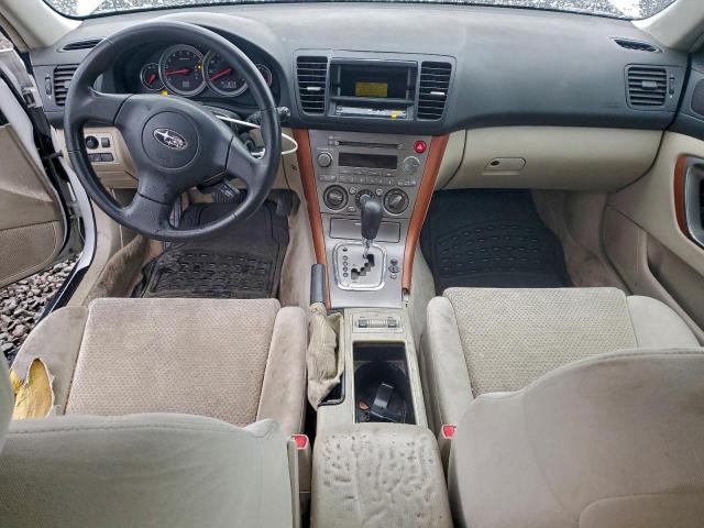Subaru Legacy Outback 2.5i Image 5