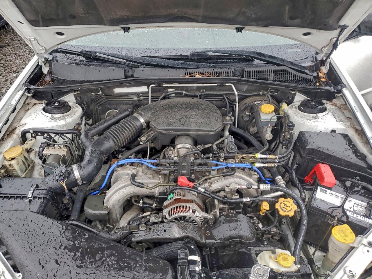 Subaru Legacy Outback 2.5i Image 9