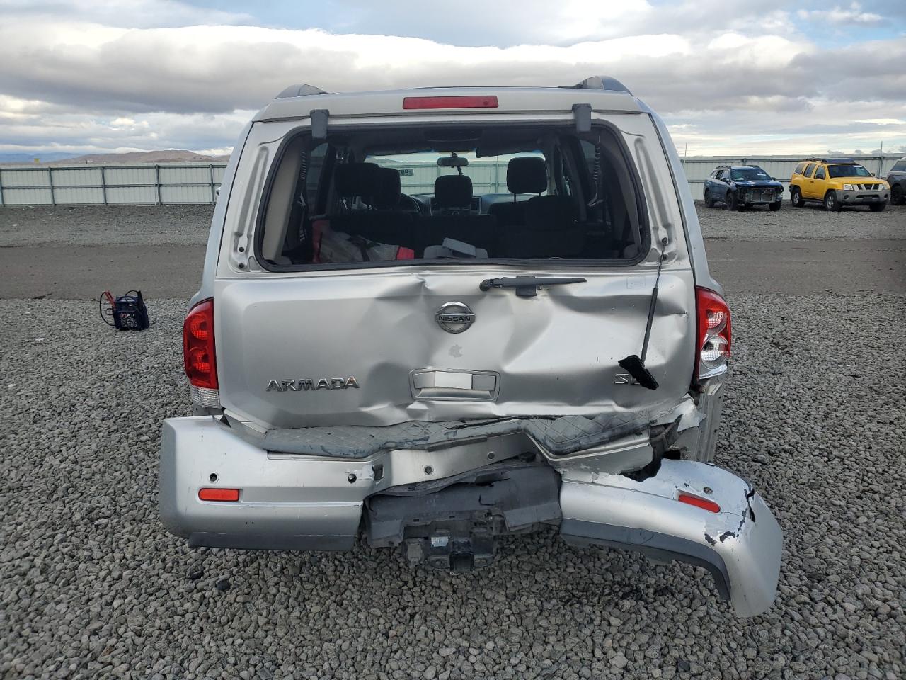 Nissan Armada Se Image 3