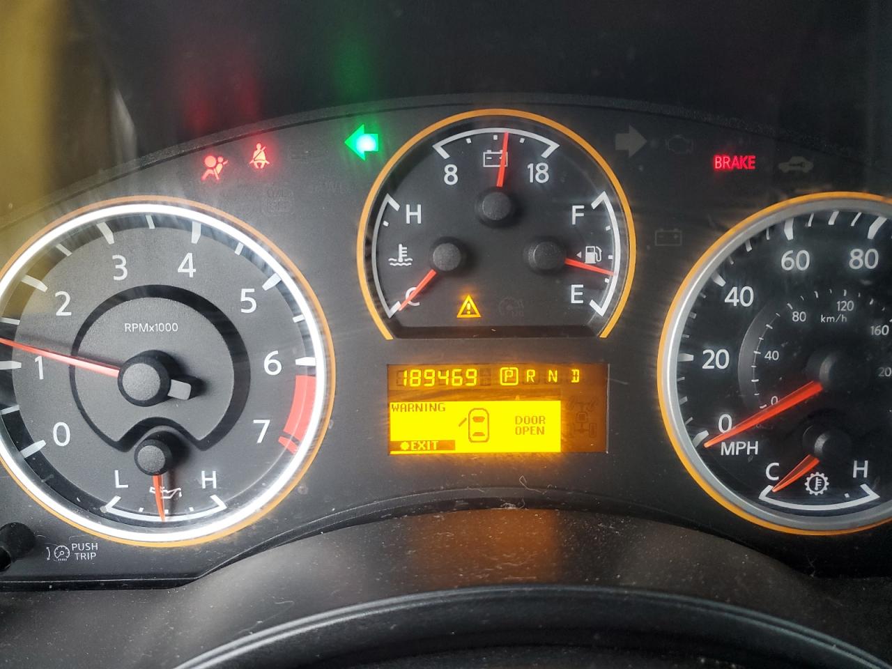 Nissan Armada Se Image 2