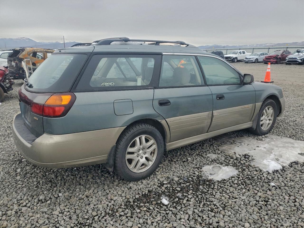 Subaru Legacy Outback Image 2