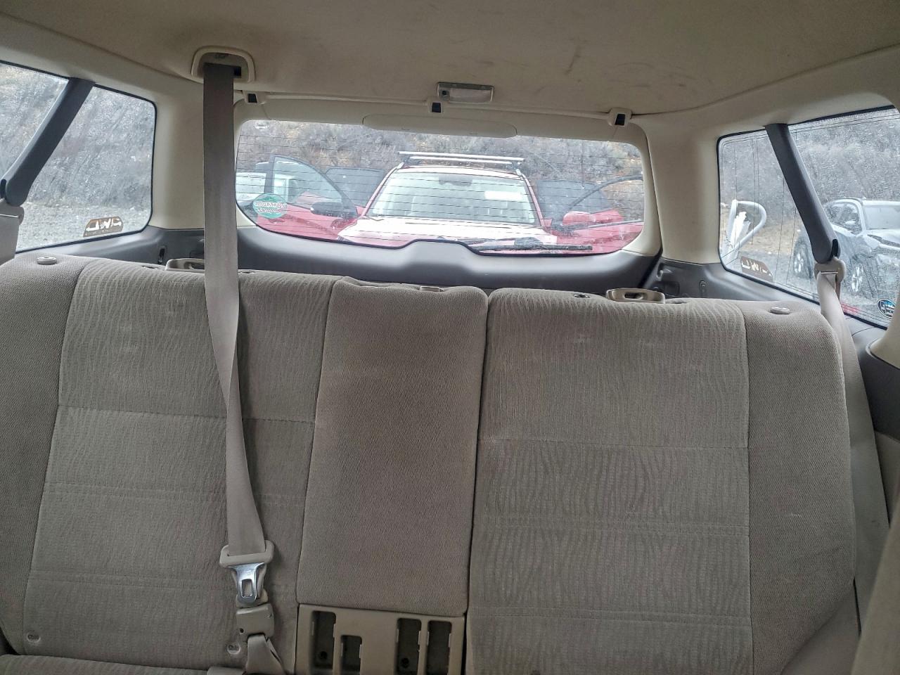 Subaru Legacy Outback Image 7