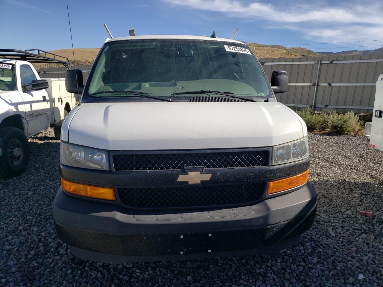 Chevrolet Express Image 5