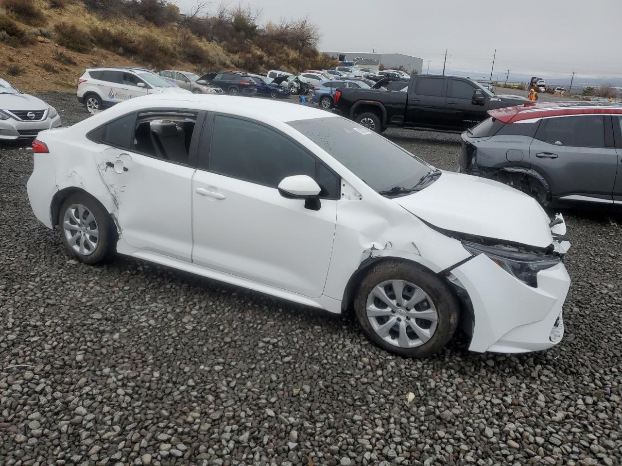 Toyota Corolla Le Image 3