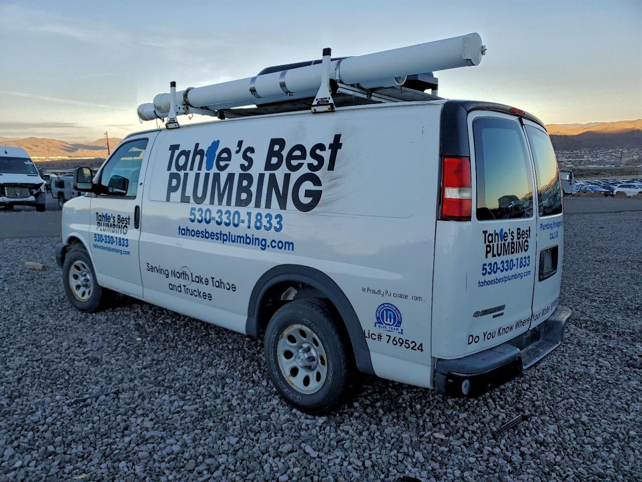 Chevrolet Express Image 12