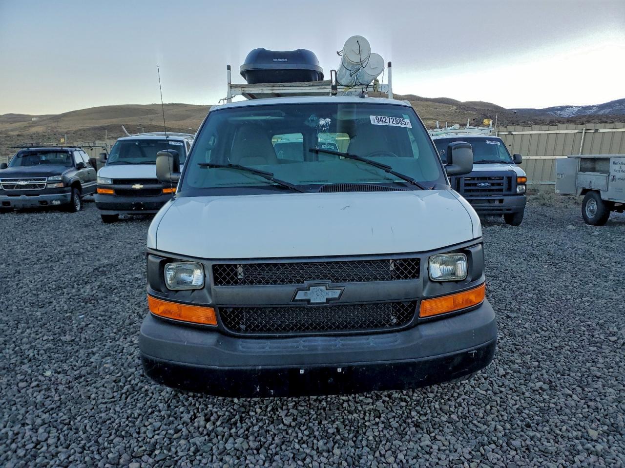 Chevrolet Express Image 5