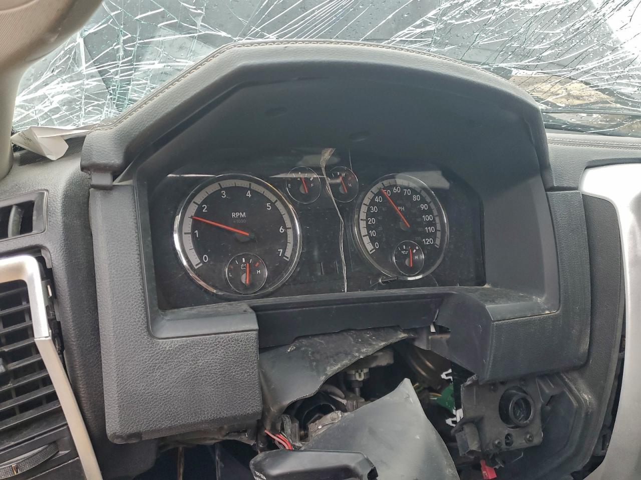 Dodge Ram 1500 Image 2