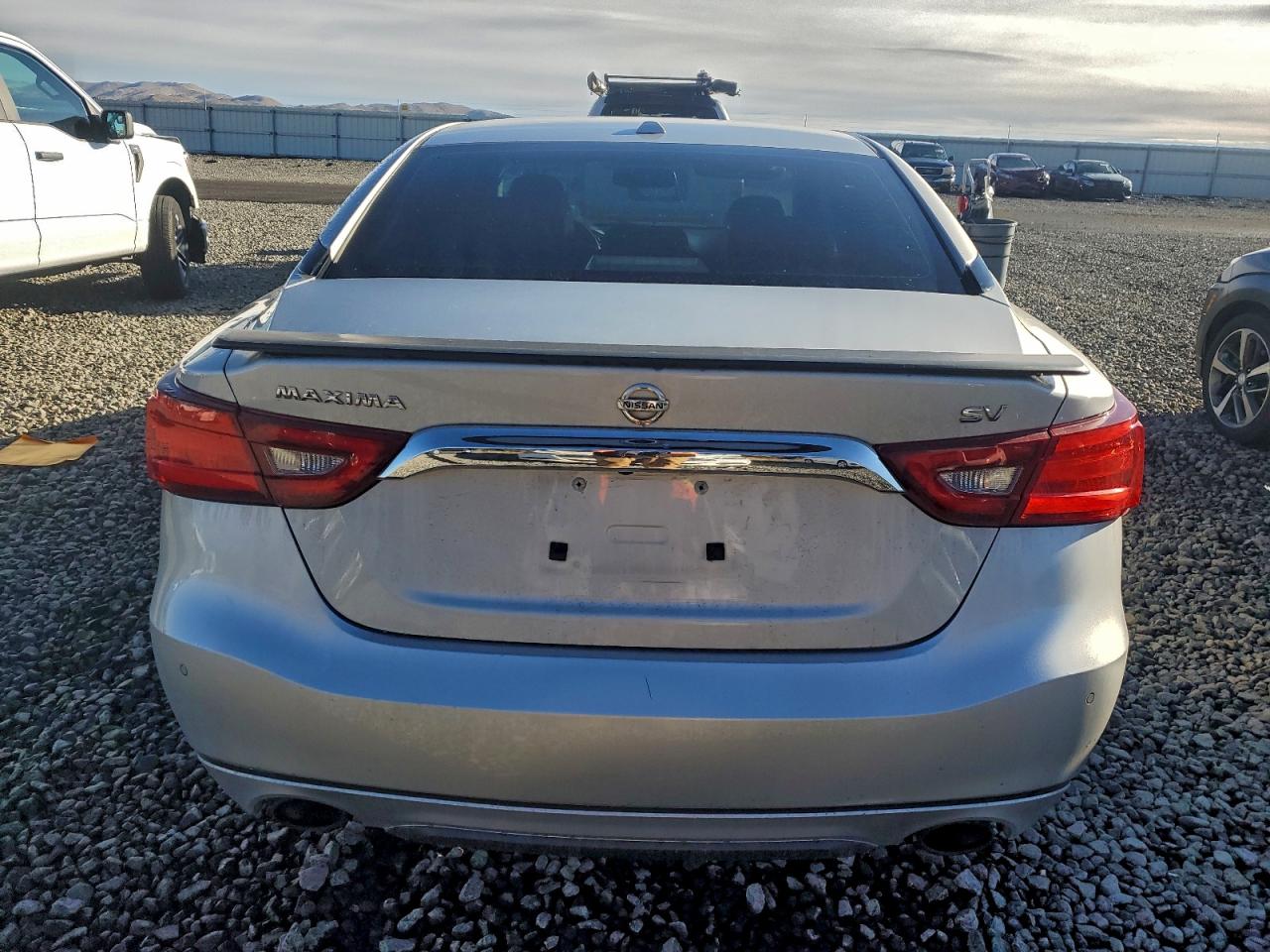 Nissan Maxima 3.5s Image 7