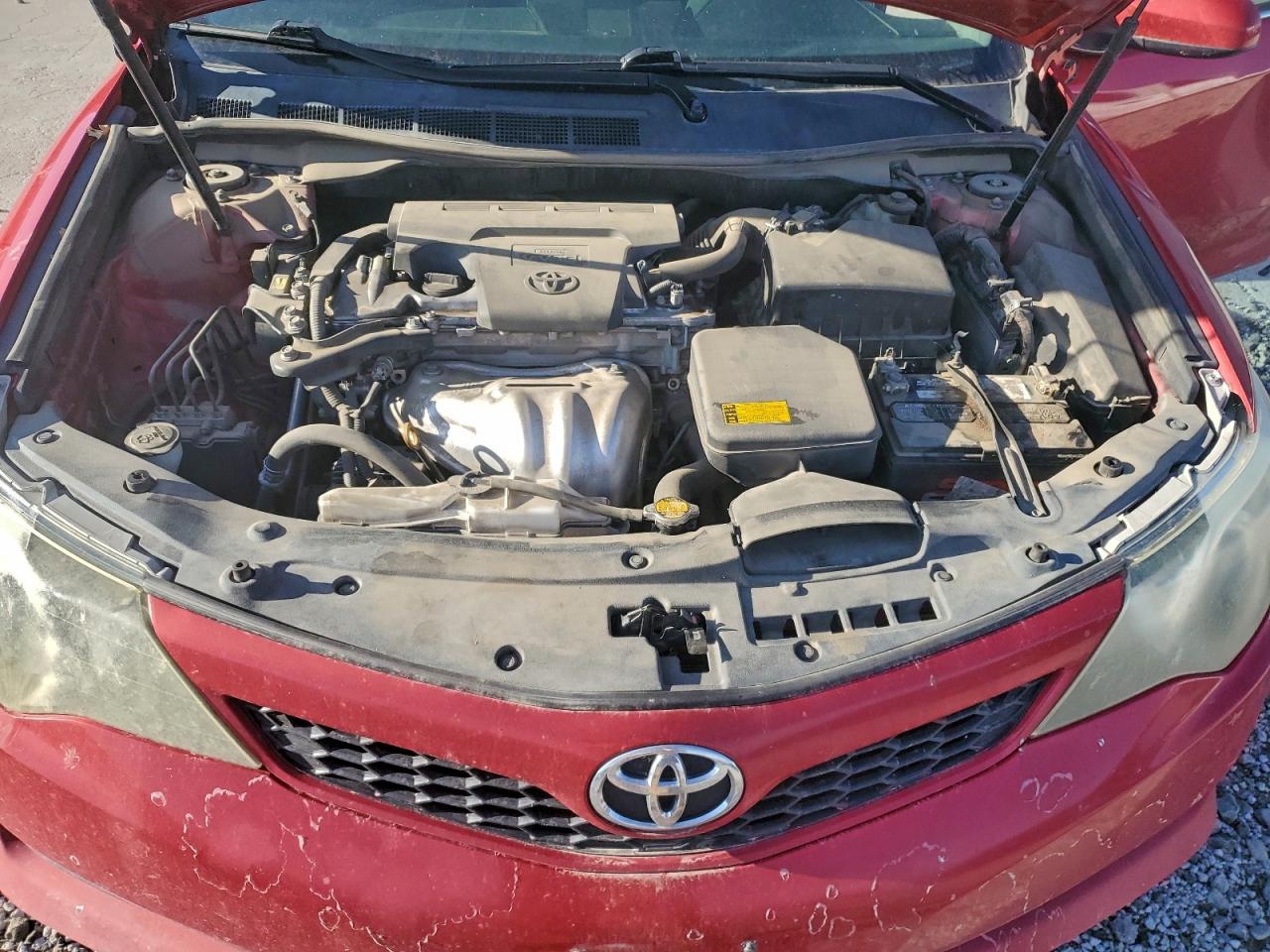 Toyota Camry L Image 5