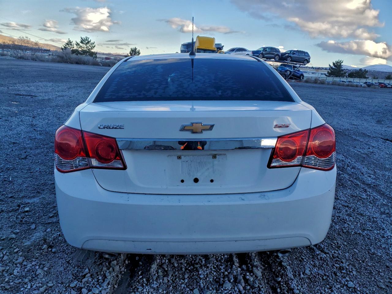 Chevrolet Cruze Lt Image 4