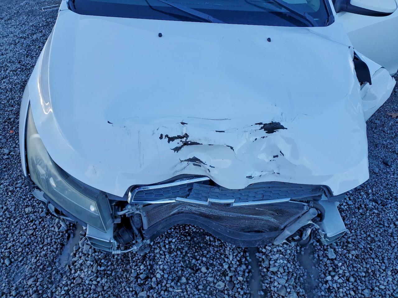 Chevrolet Cruze Lt Image 8