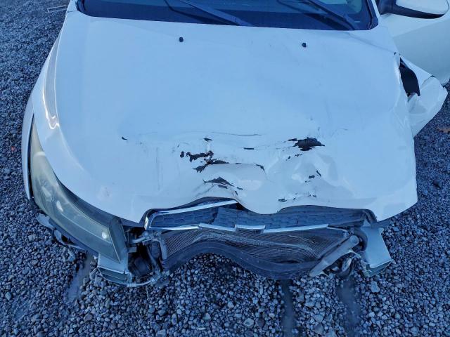 Chevrolet Cruze Lt Image 8