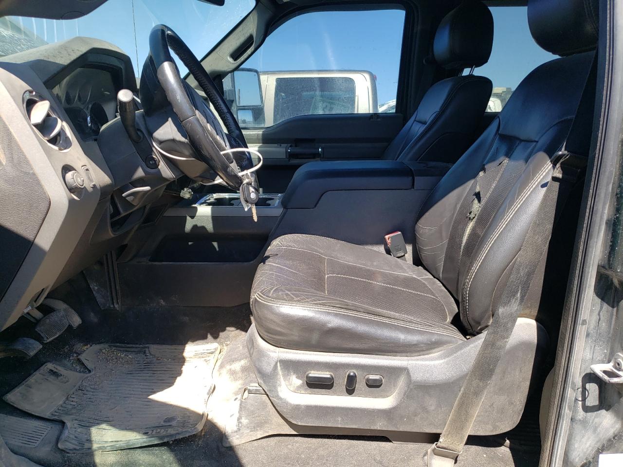 Ford F-350 Super Duty Image 12