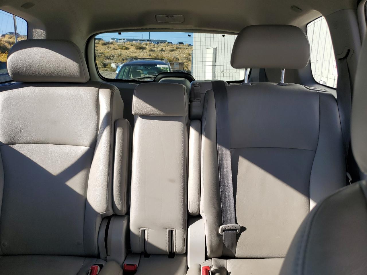 Toyota Highlander Hybrid Limited Image 10