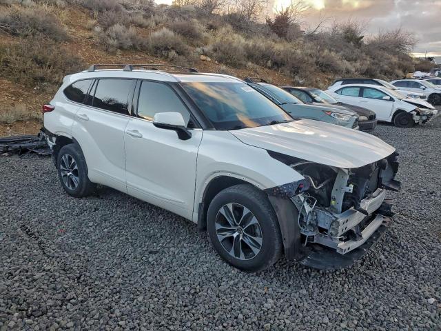 Toyota Highlander Xle Image 9