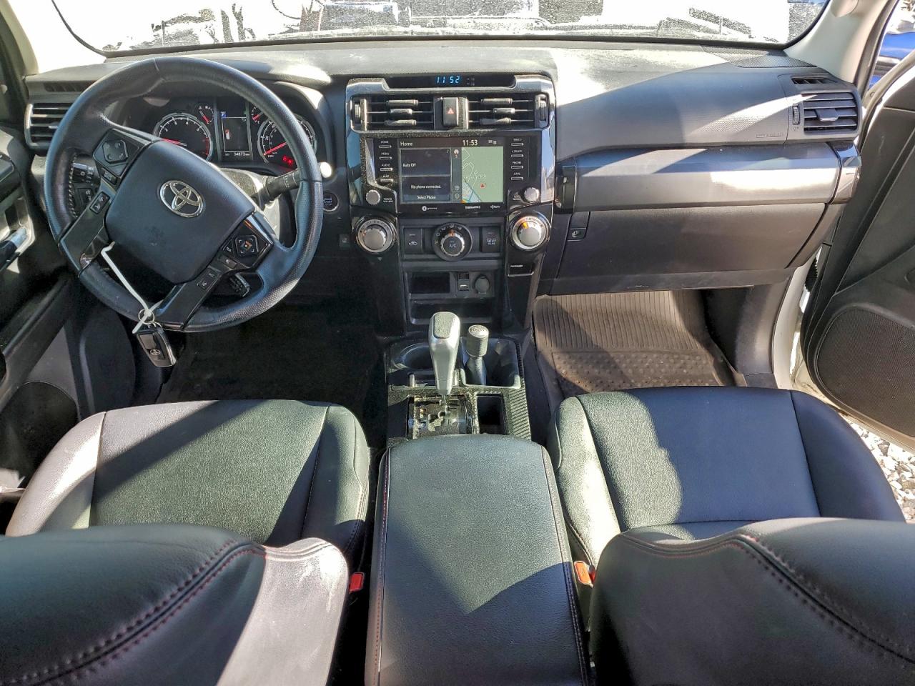 Toyota 4Runner Se Image 3
