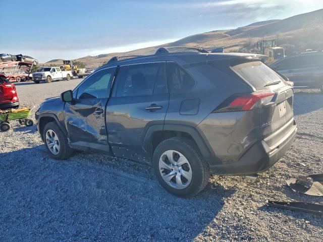 Toyota RAV4 Le Image 8