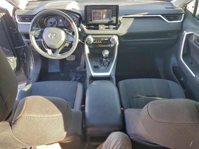 Toyota RAV4 Le Image 2