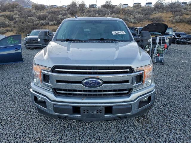 Ford F-150 Supercrew Image 6