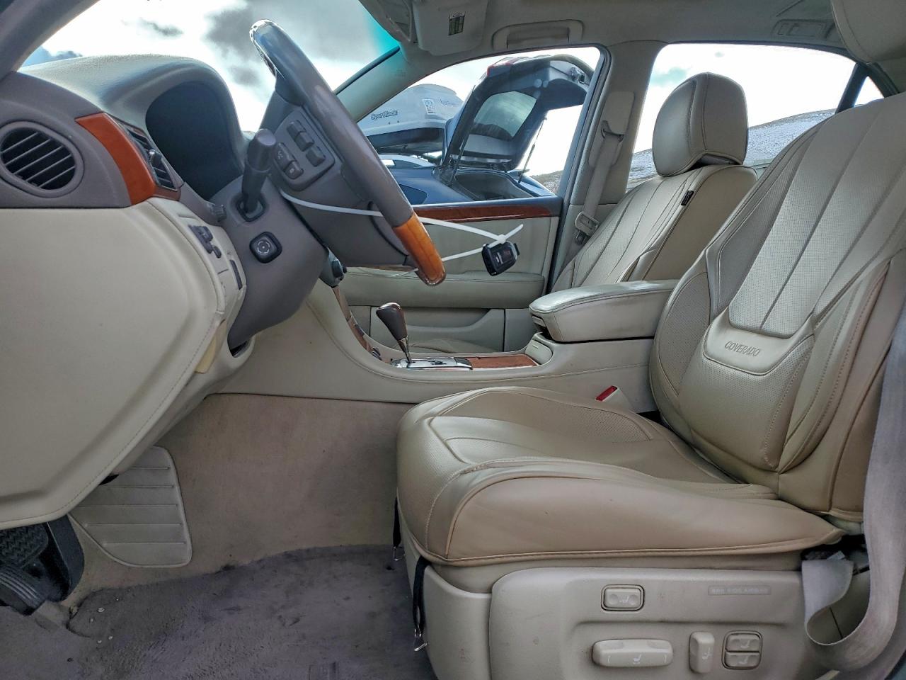 Lexus LS 430 Image 8