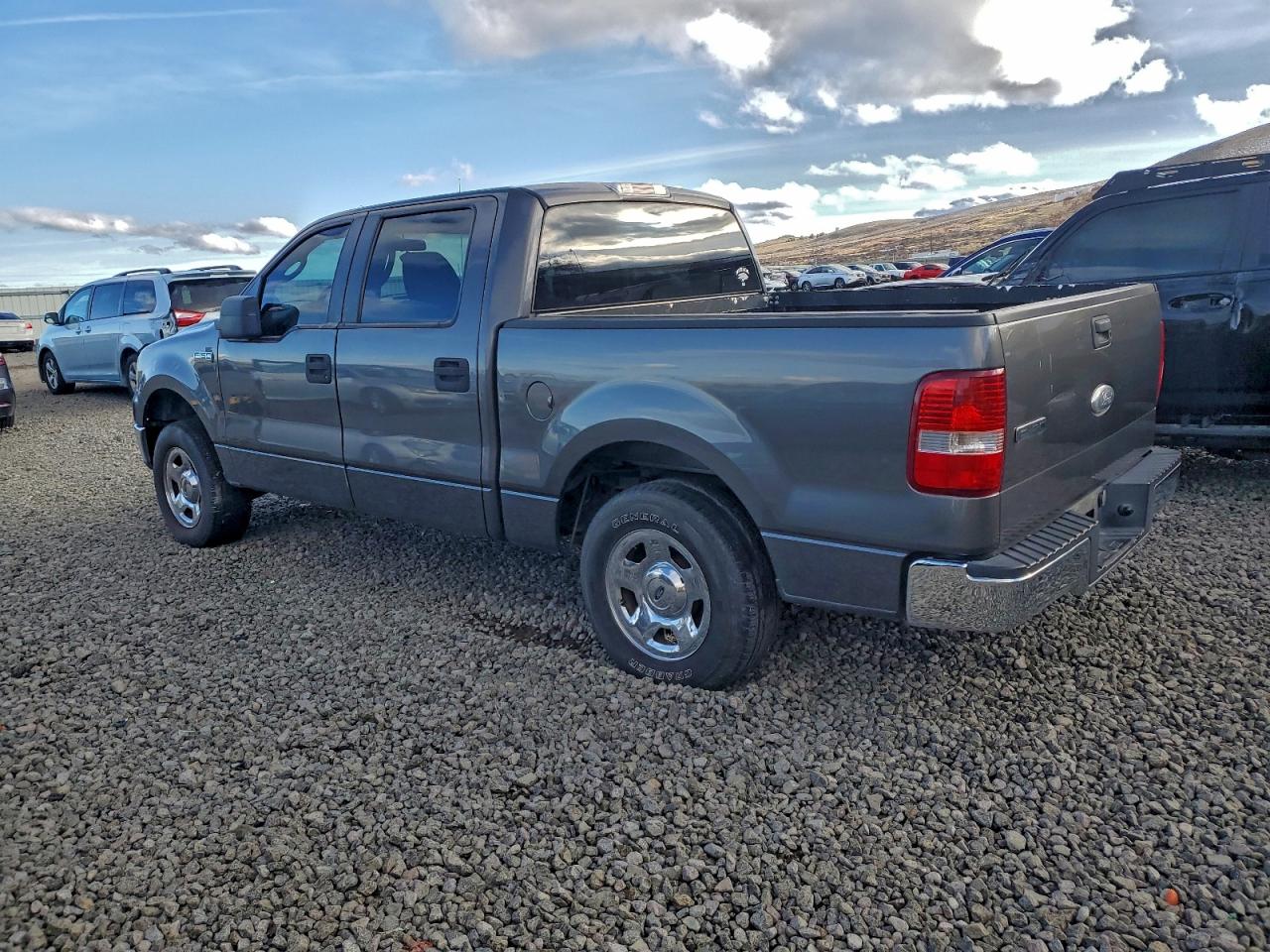 Ford F-150 Supercrew Image 2