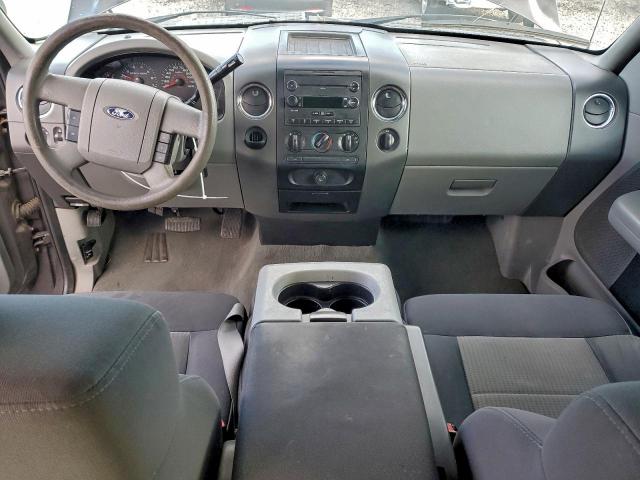 Ford F-150 Supercrew Image 6