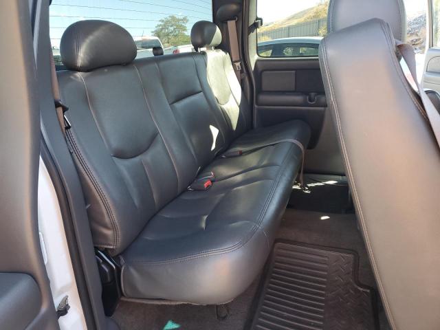 Chevrolet Silverado K1500 Image 12