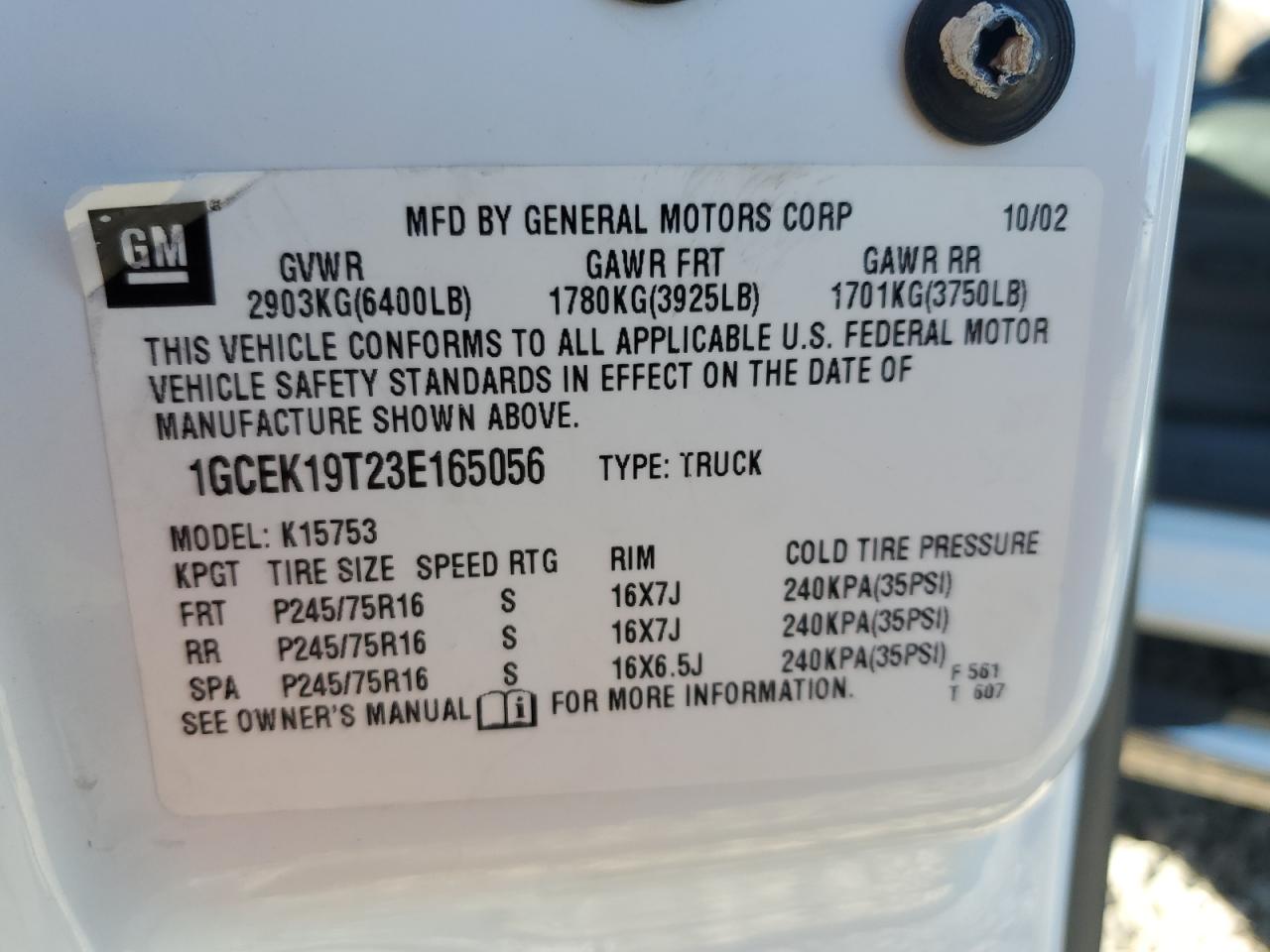 Chevrolet Silverado K1500 Image 8