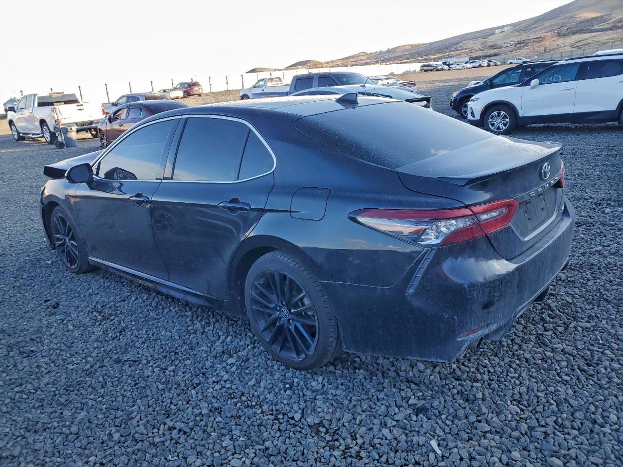 Toyota Camry Xse Image 2