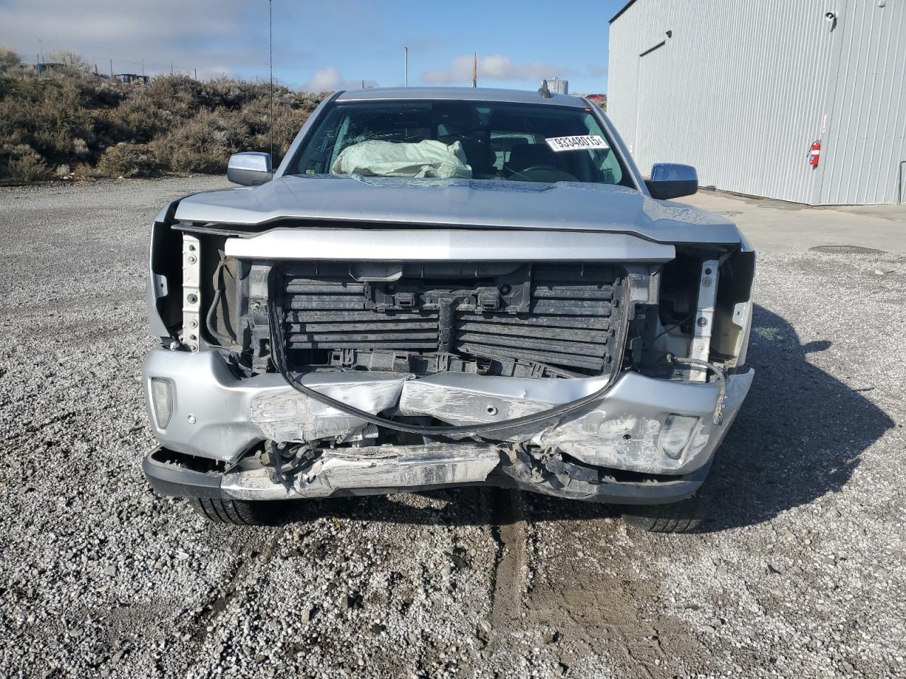 Chevrolet Silverado K1500 Ltz Image 2