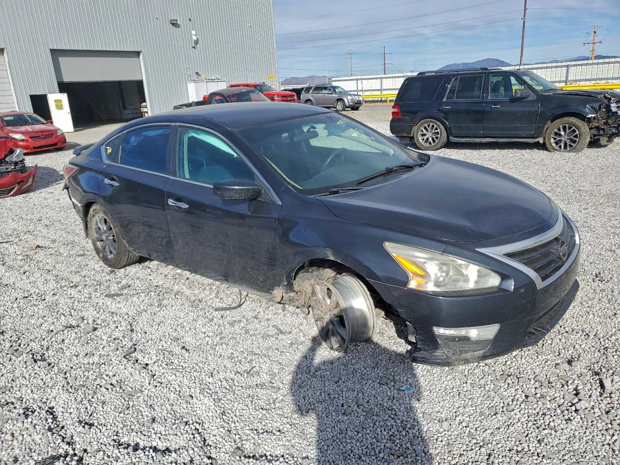 Nissan Altima 2.5 Image 3