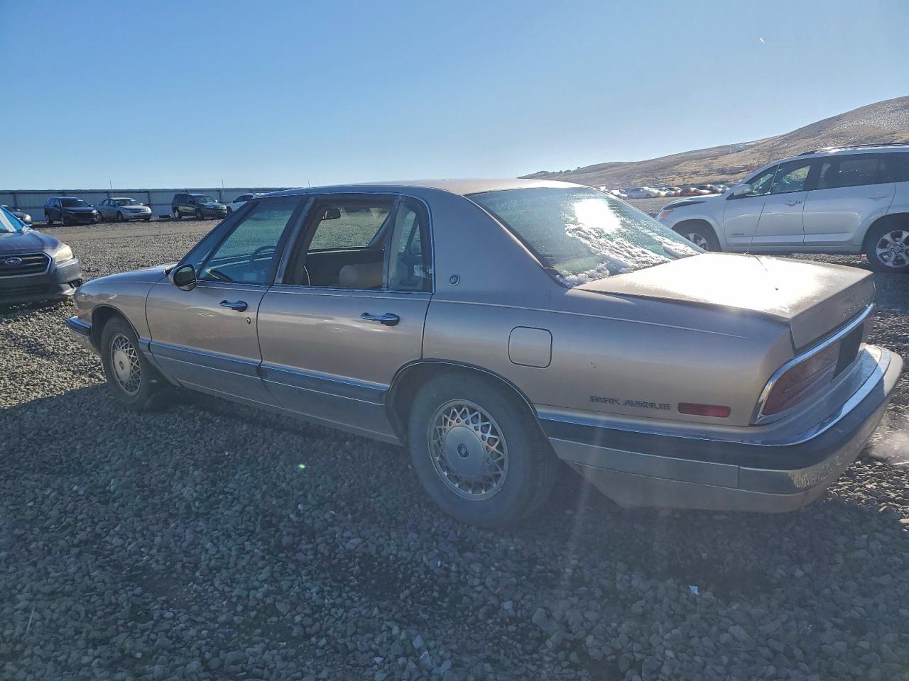 Buick Park Ave Image 2