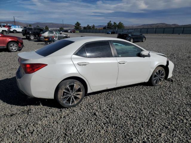 Toyota Corolla L Image 8